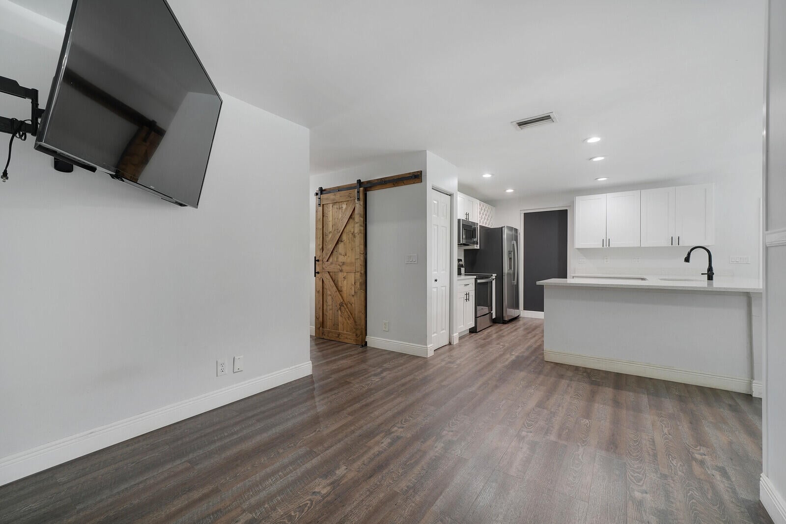Residence photo 9