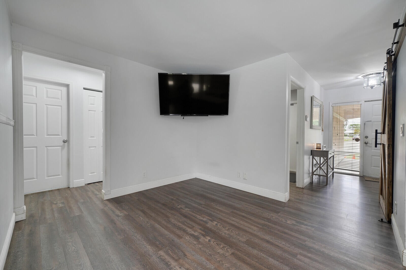 Residence photo 10