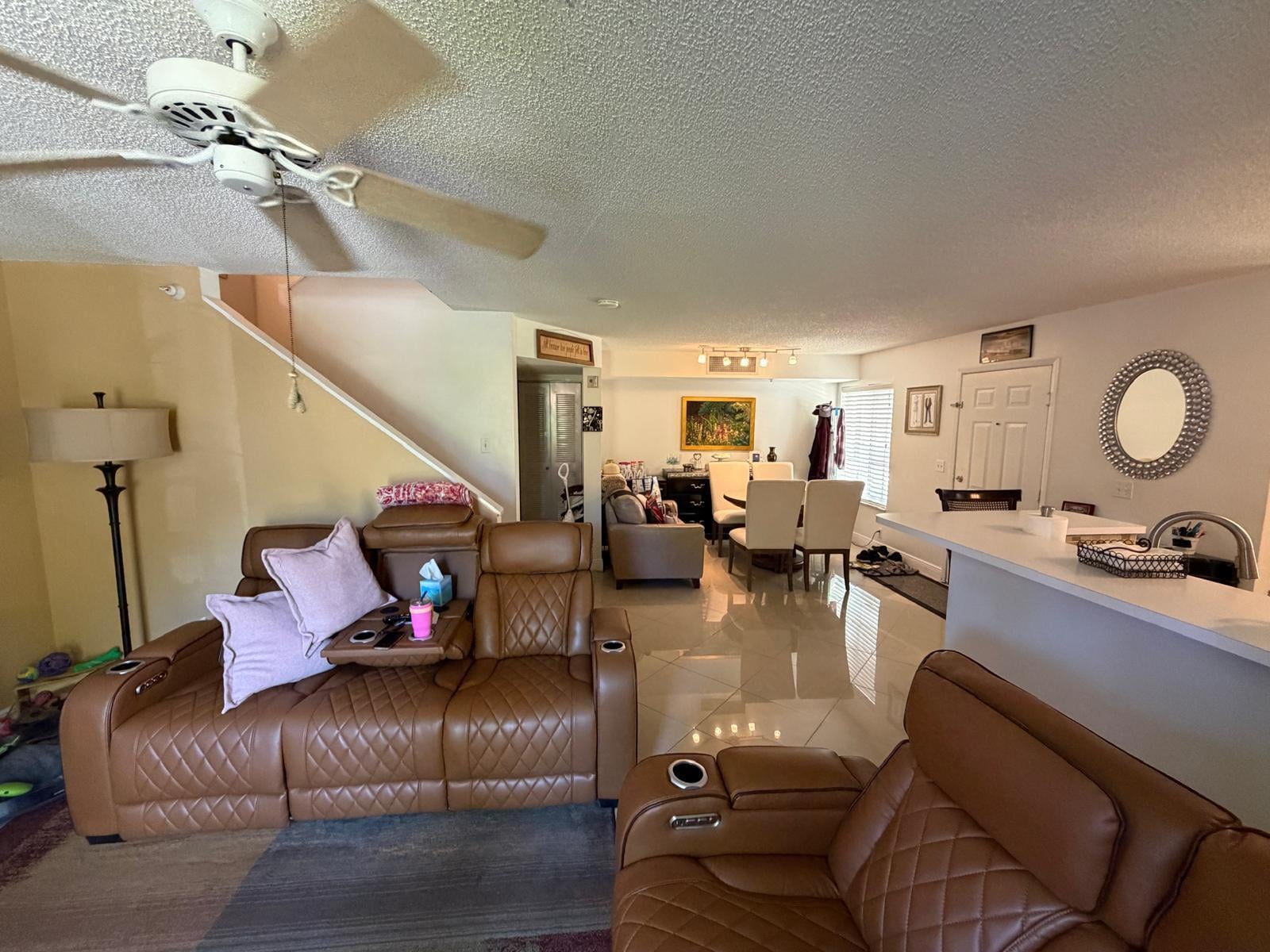 Unit 111 photo 5