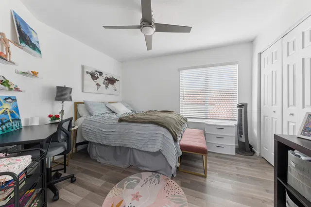 Residence photo 14