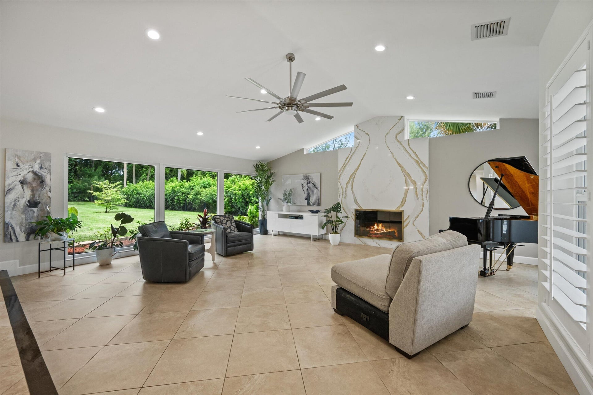 Pinewood Residence photo 8