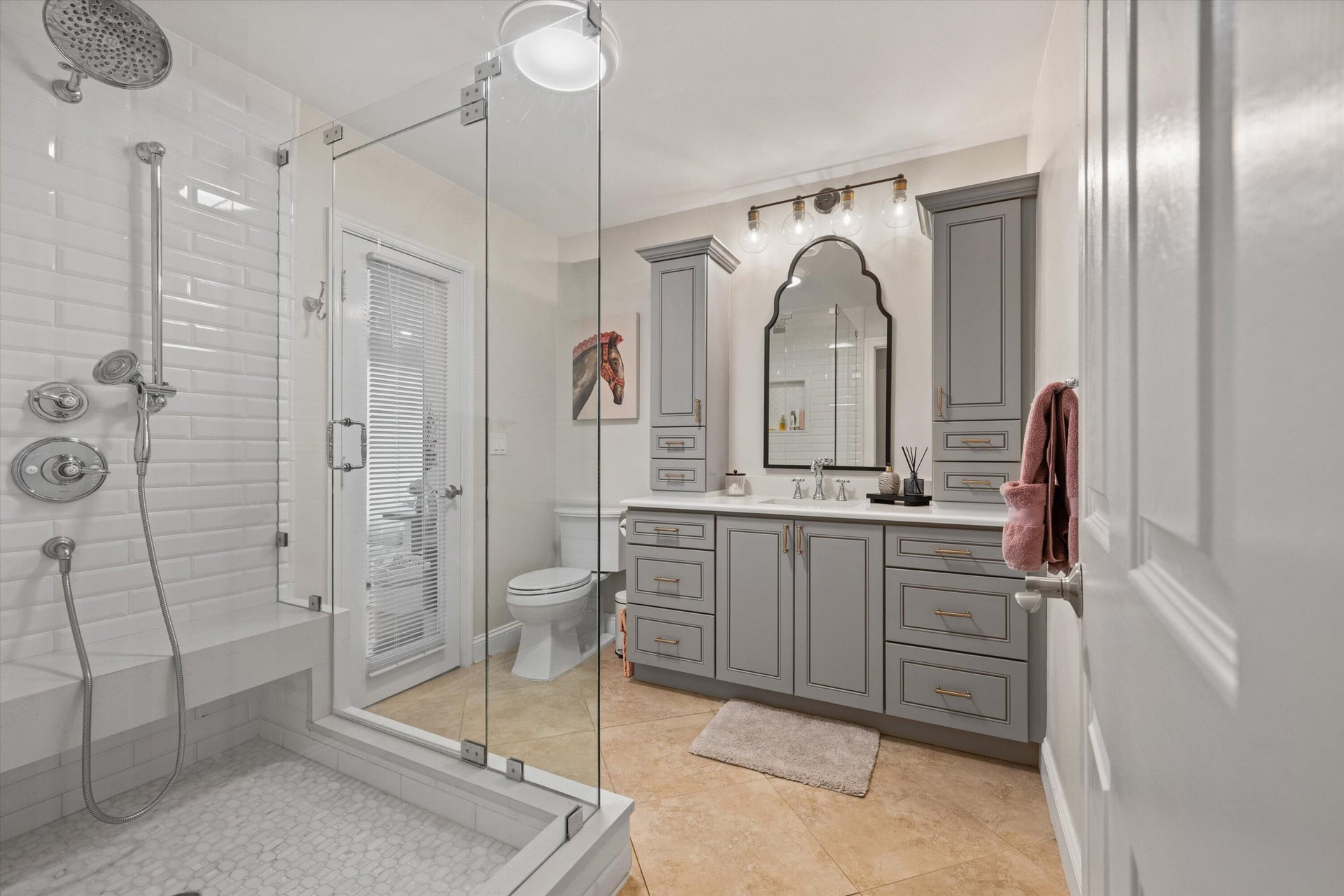 Pinewood Residence photo 39