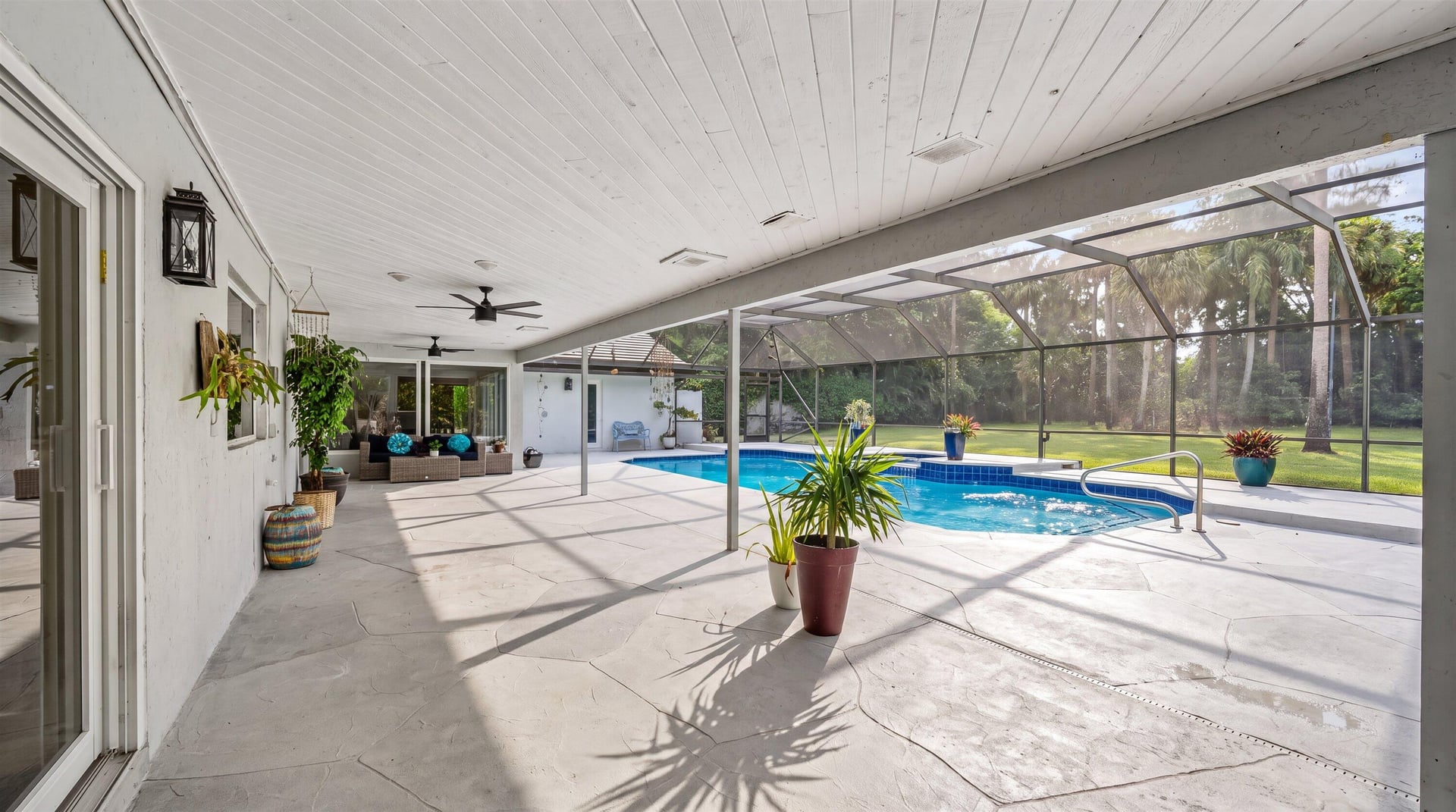 Pinewood Residence photo 54