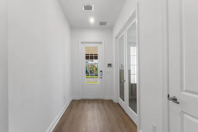 Residence photo 7