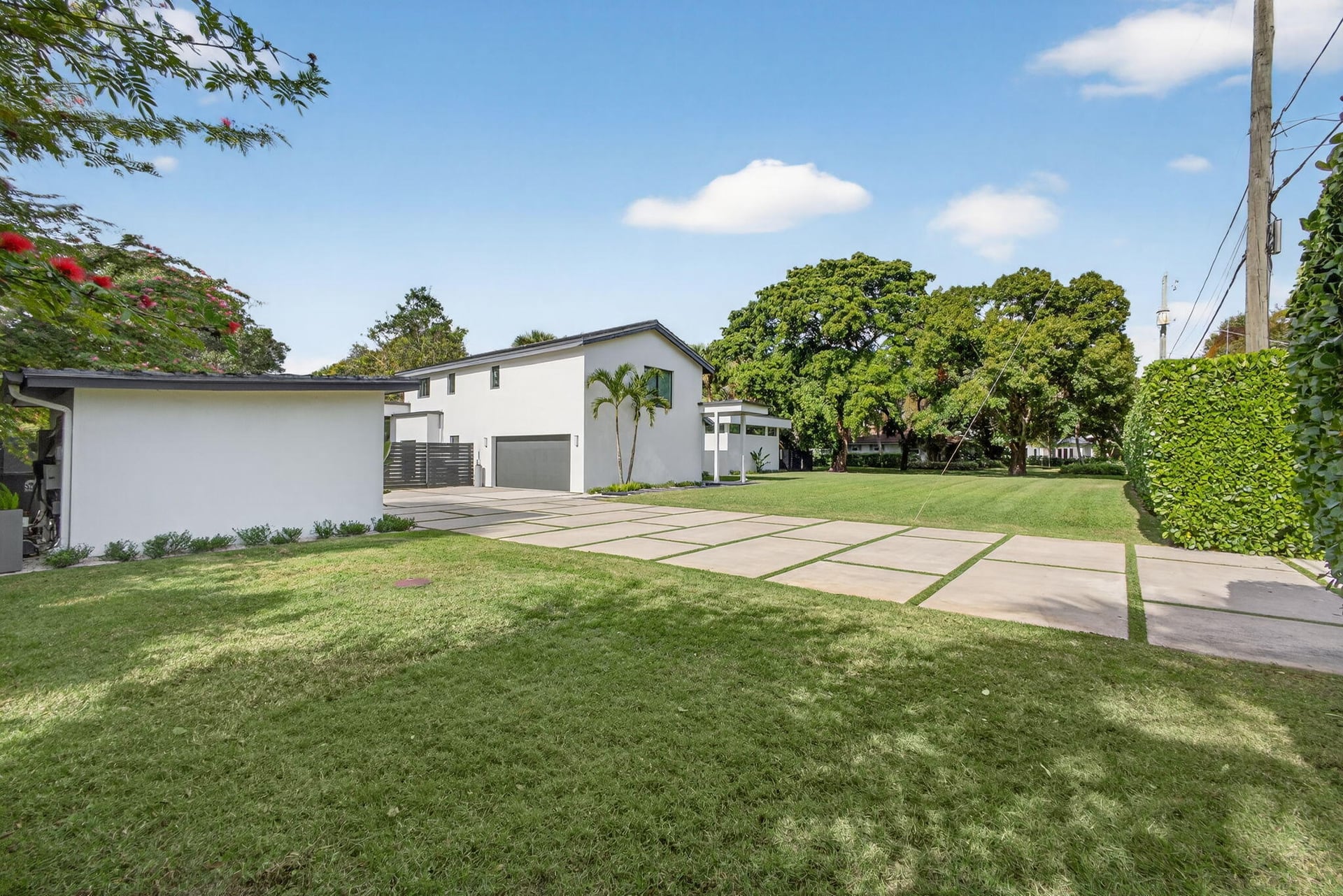  Residence photo 9