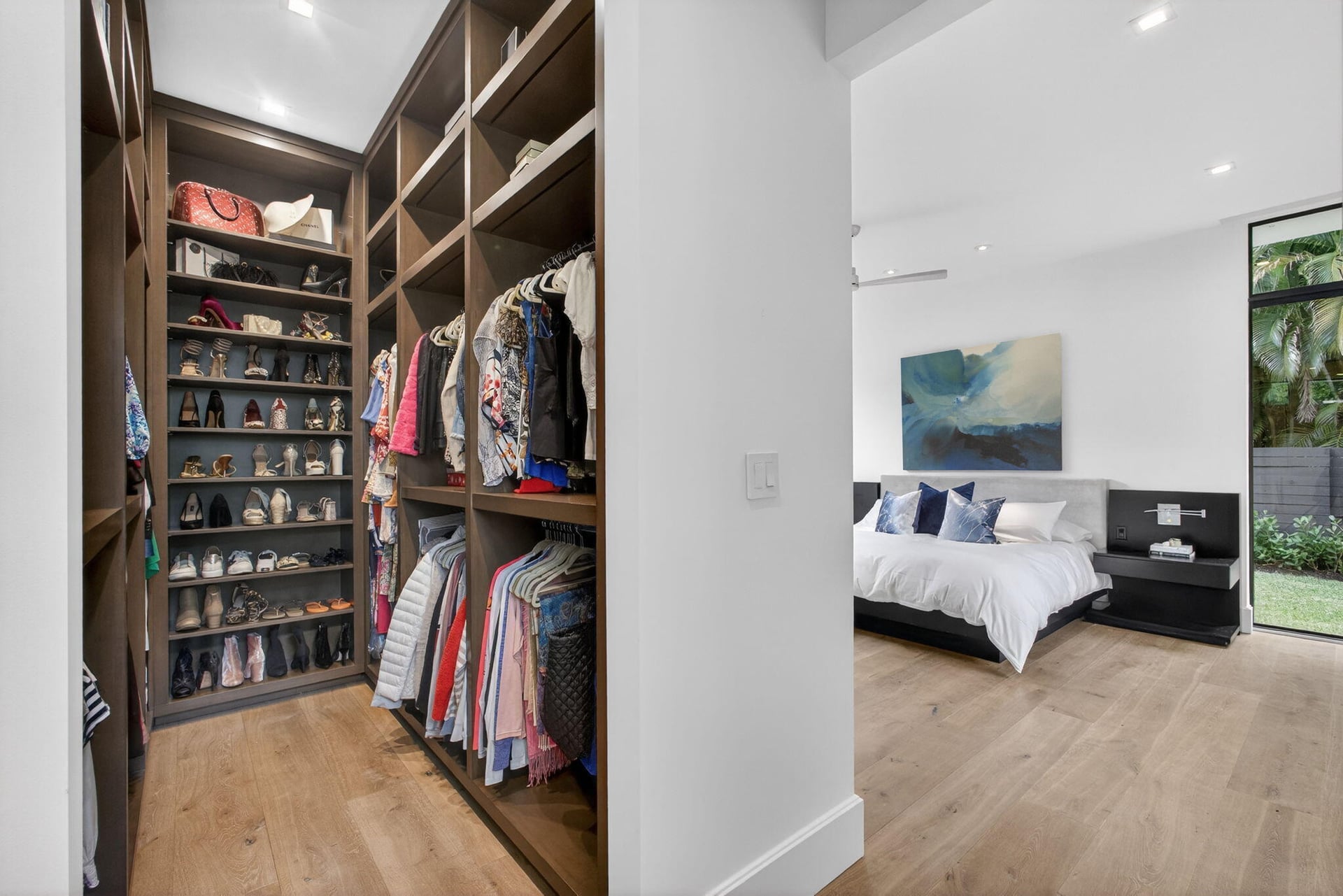  Residence photo 70