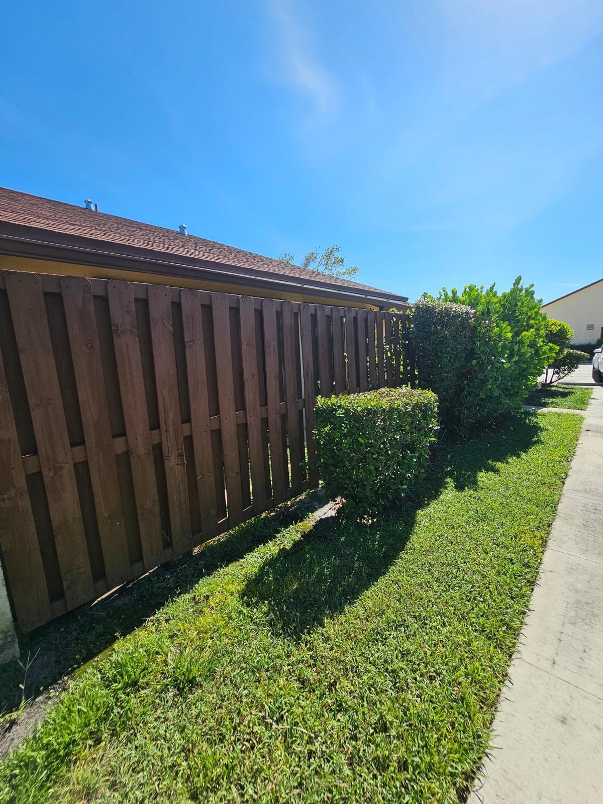 Residence photo 17