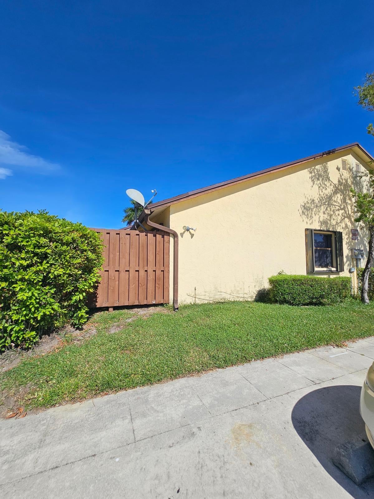 Residence photo 18