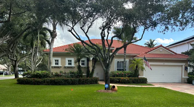 Residence photo 2