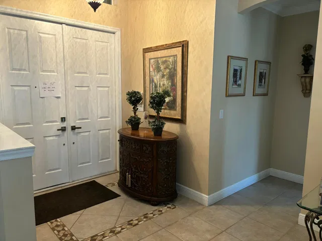 Residence photo 7