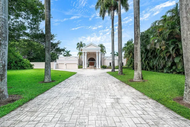 Residence photo 4