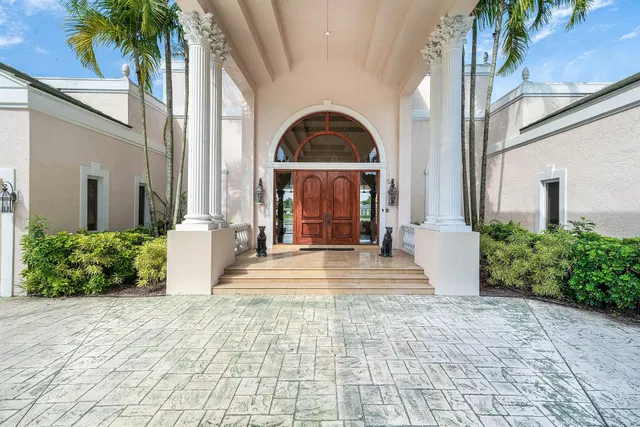 Residence photo 6