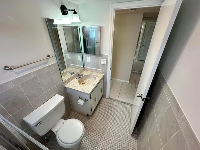 Residence photo 17