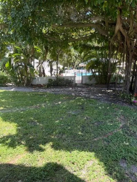 Unit 103 photo 17