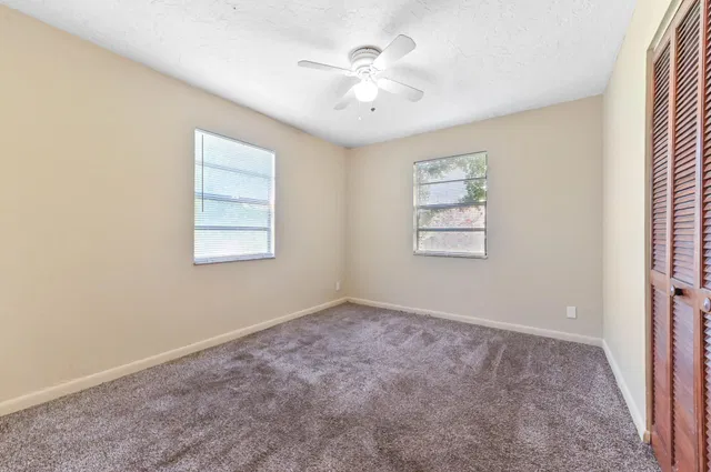 West Palm Beach Residence photo 12