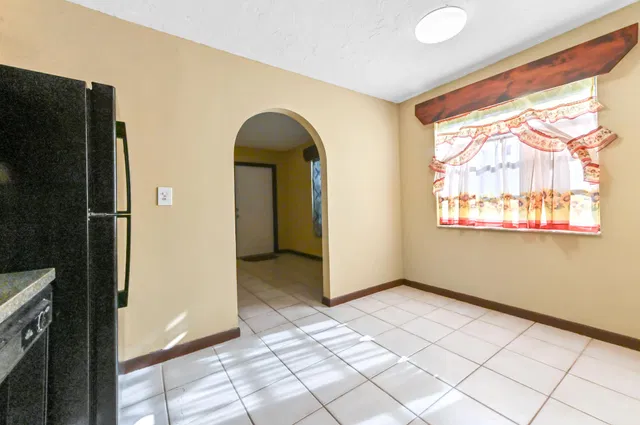 West Palm Beach Residence photo 24