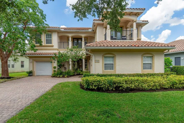 Residence photo 2