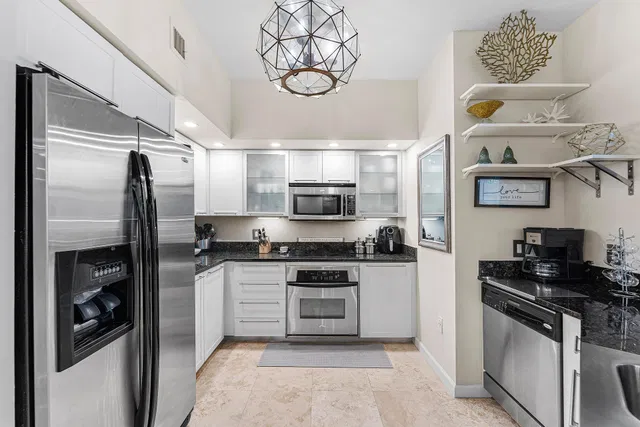 The Astor Unit PH 503 photo 11