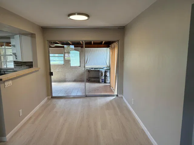 Residence photo 6