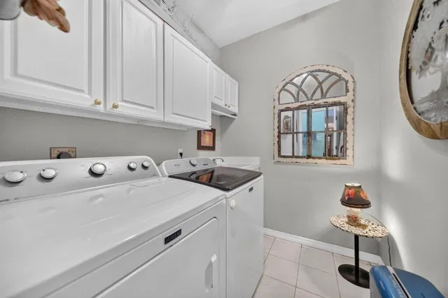 Residence photo 20