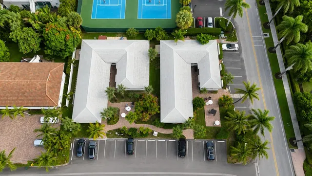 Singer Island Unit 30 photo 3