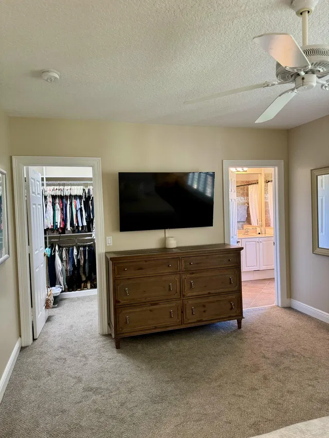 Residence photo 10