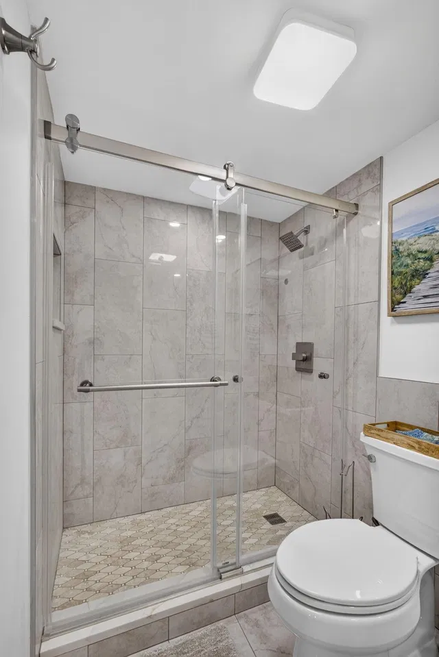 Unit C404 photo 15