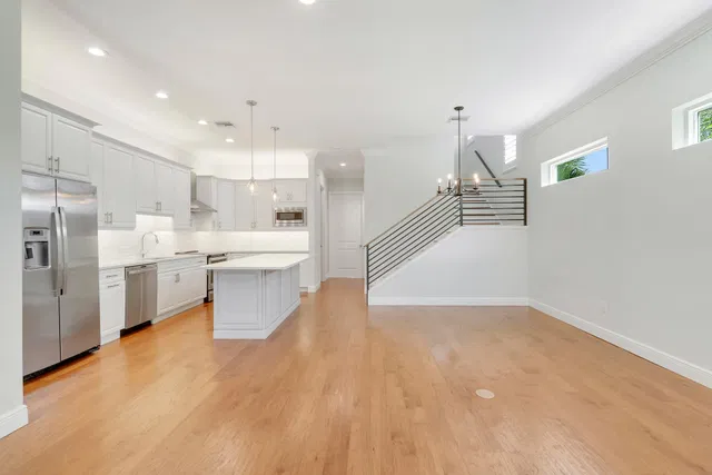 Residence photo 6