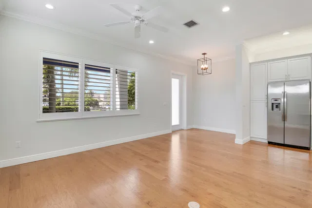 Residence photo 7