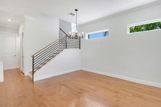 Residence photo 9