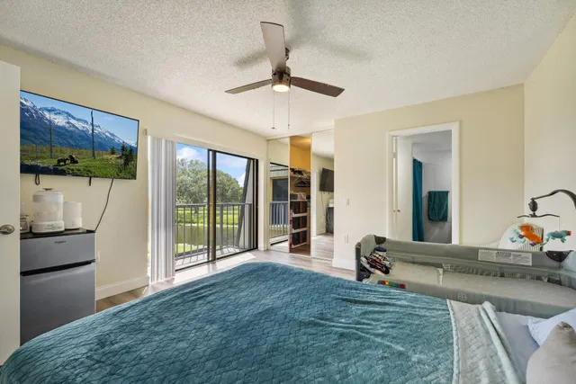 Residence photo 11