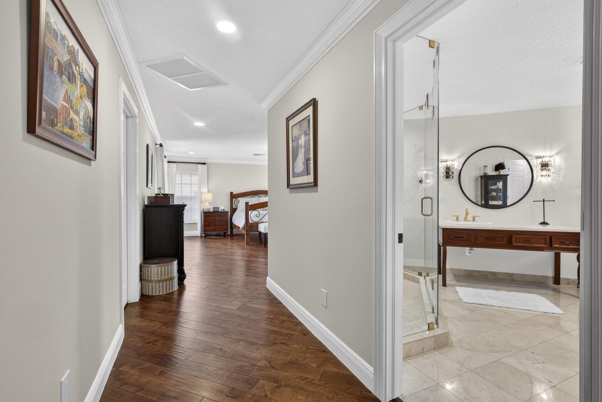 Residence photo 38