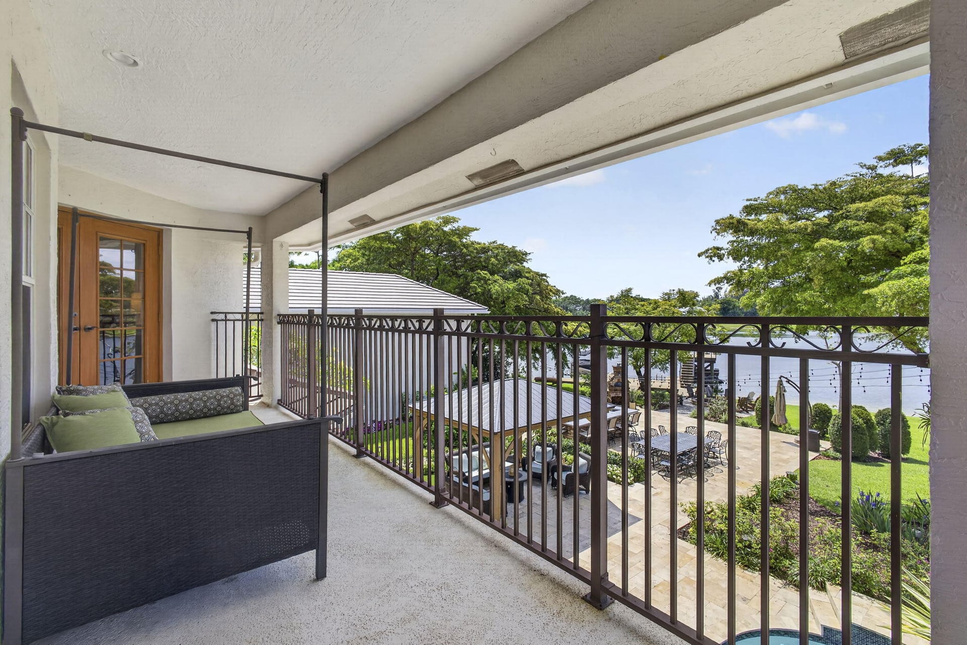 Residence photo 43