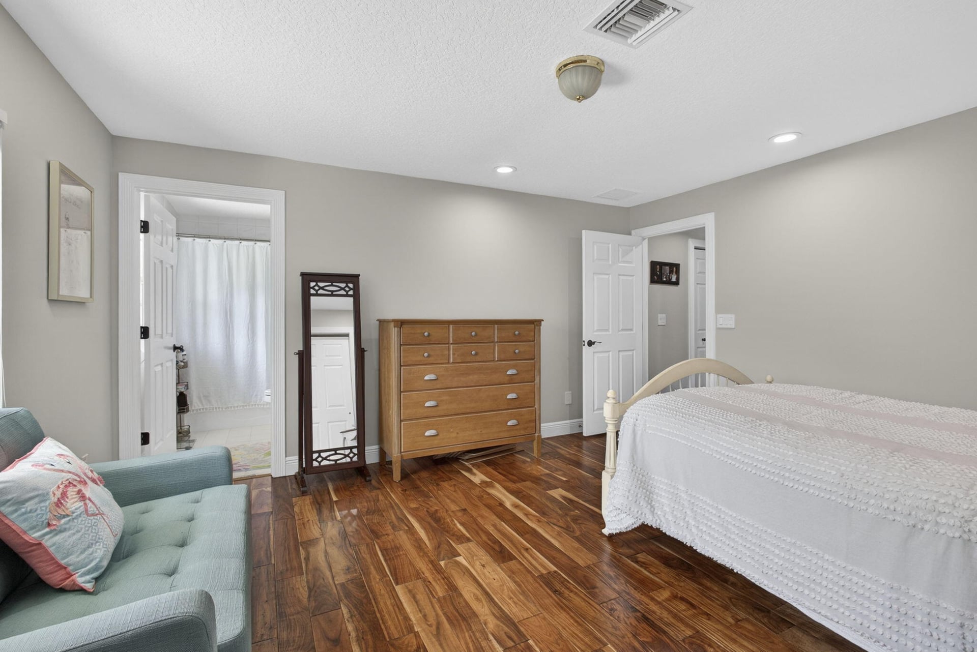 Residence photo 56