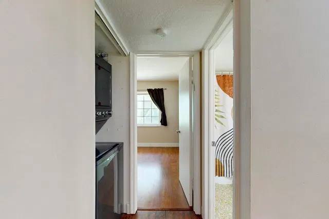 Unit F3 photo 36