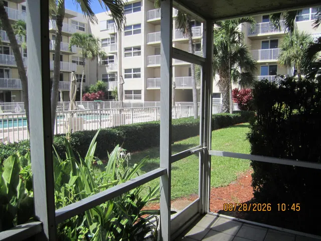 Boca Raton Unit Unit 115 photo 2