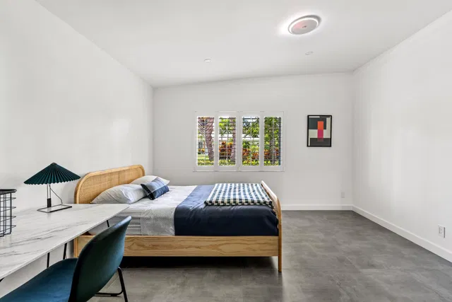 Residence photo 34