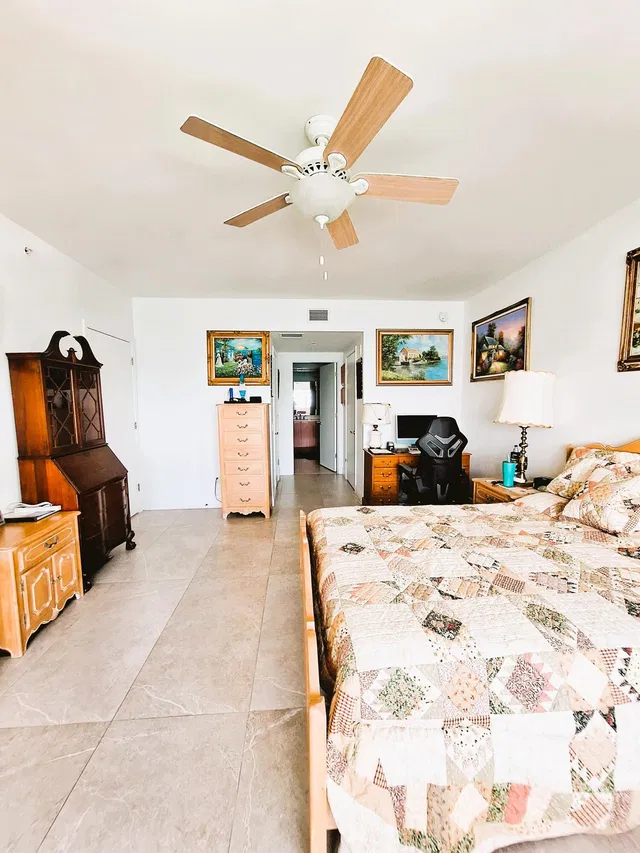 Marina Grande Riviera Beach Unit 1705 photo 9