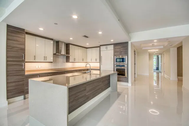 Azure Palm Beach Gardens Unit 306 photo 14