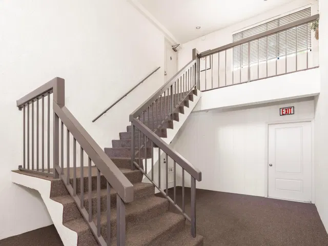 Residence photo 17