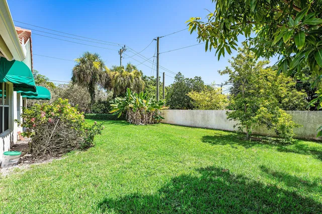 Residence photo 29