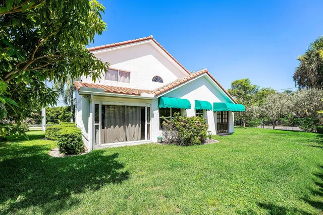 Residence photo 31