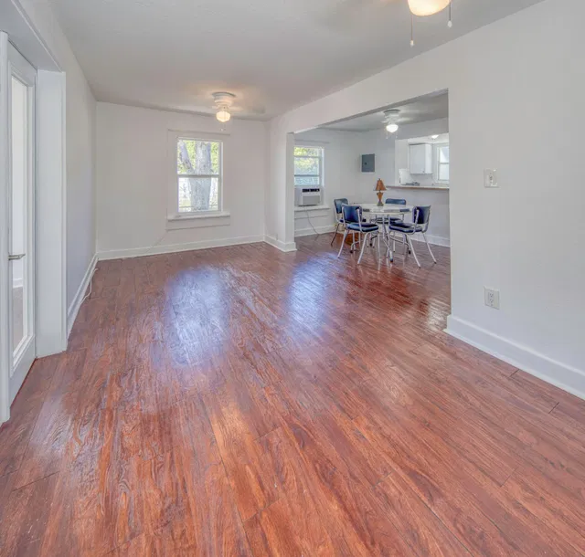  Residence photo 7