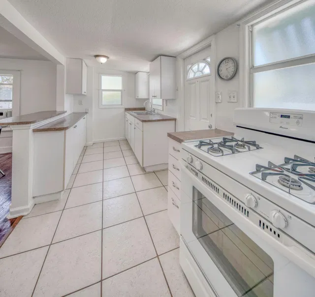  Residence photo 11
