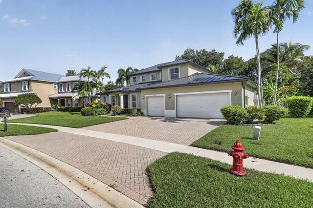 Residence photo 3