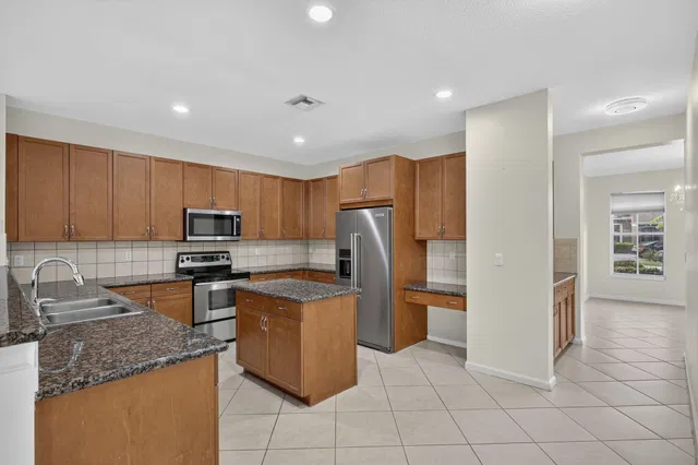 Residence photo 14
