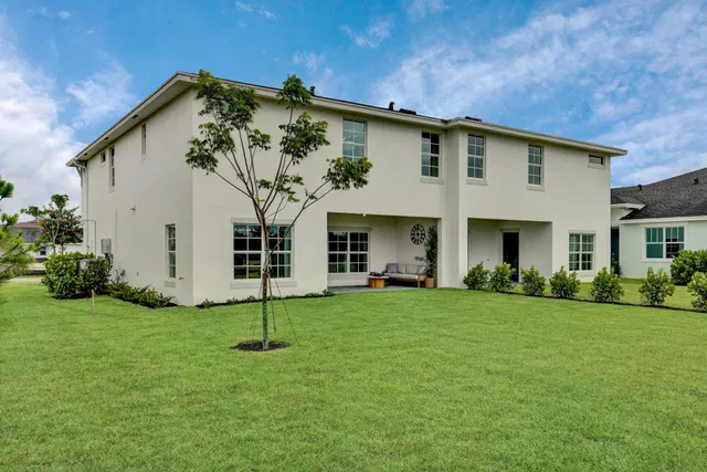 Residence photo 18