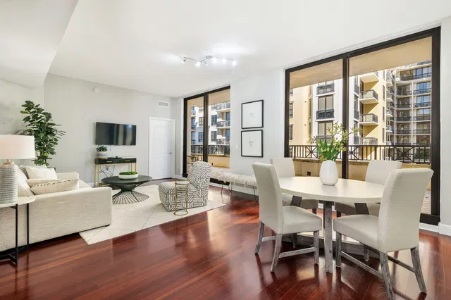 One City Plaza Unit 1111 photo 2