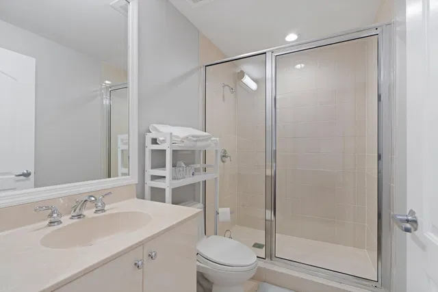 One City Plaza Unit 1111 photo 13