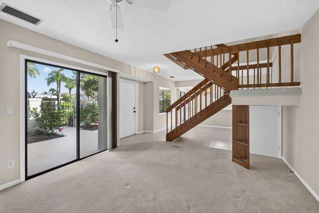 PGA National Palm Beach Gardens Unit 2 photo 11